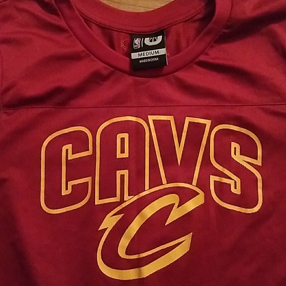 CLEVELAND CAVALIERS - NBA Boy's Shirt, Size Medium - Picture 4 of 4